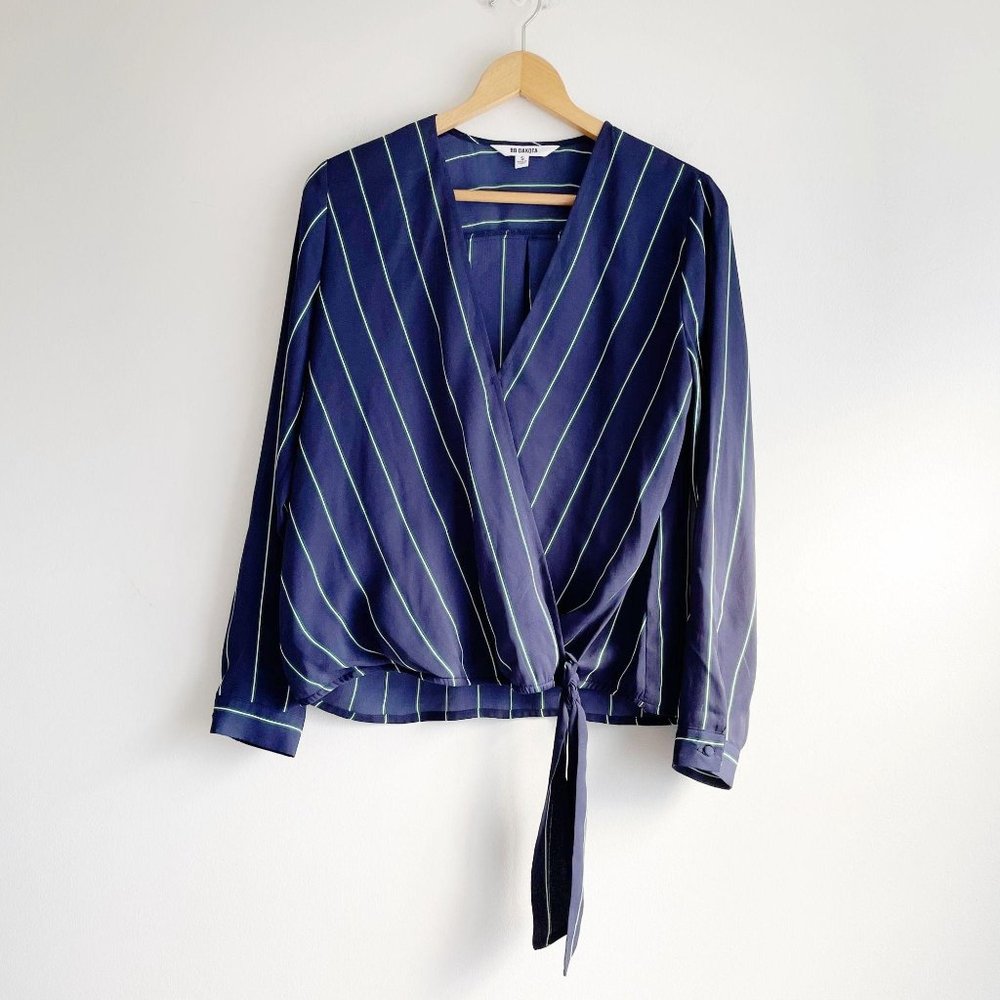 BB Dakota Blue Green Wrap Front Tie V-neck Pinstripe Blouse